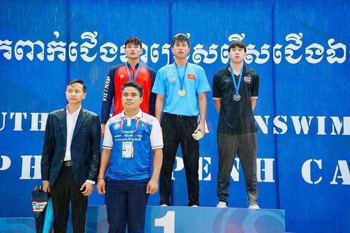 Tuyển lặn Việt Nam giành được vô số huy chương sau ngày thi đấu đầu tiên (Ảnh: Thể thao Việt Nam)