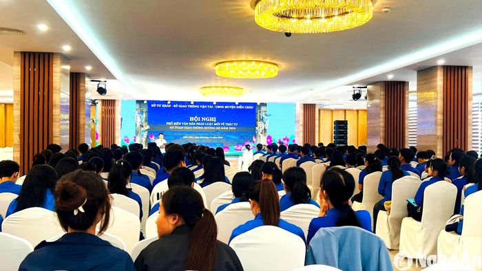 Toàn cảnh hội nghị. Ảnh: Vân Anh