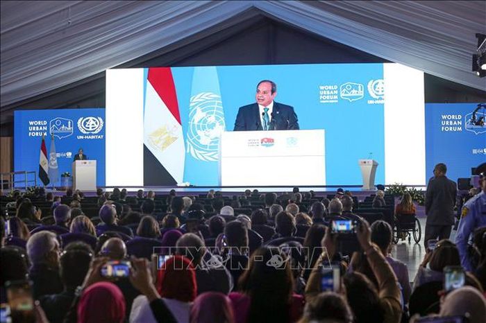 Tổng thống Ai Cập Abdel-Fattah al-Sisi phát biểu khai mạc Diễn đàn Đô thị Thế giới lần thứ 12 (WUF12) khai mạc tại Thủ đô Hành chính Mới (New Cairo) ngày 4/11/2024. Ảnh: THX/TTXVN