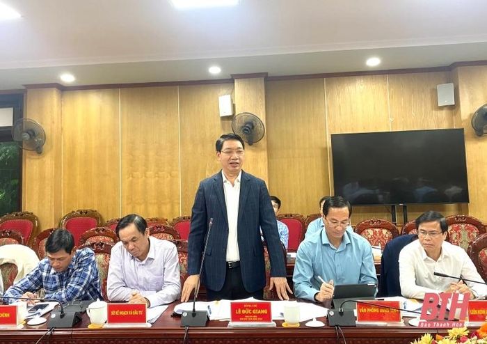 Phó Chủ tịch UBND tỉnh Lê Đức Giang kết luận buổi làm việc.
