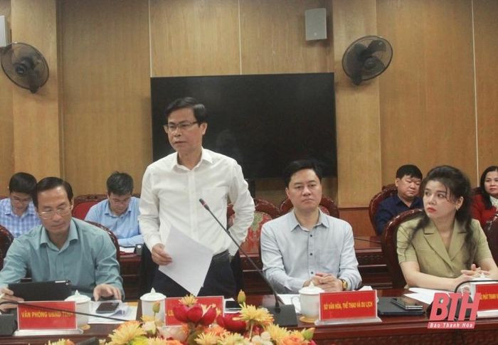 Chủ tịch Liên minh HTX tỉnh Thanh Hóa phát biểu tại buổi làm việc.
