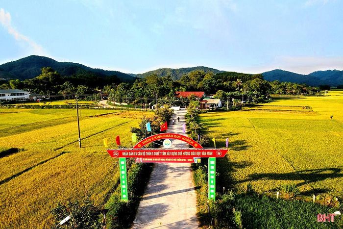 Nâng cao đời sống vật chất, tinh thần, đảm bảo môi trường sống an lành cho người dân là hành trang, là động lực để Đảng bộ, chính quyền và Nhân dân Sơn Giang hoàn thành mục tiêu xã nông thôn mới nâng cao trong năm 2024. 