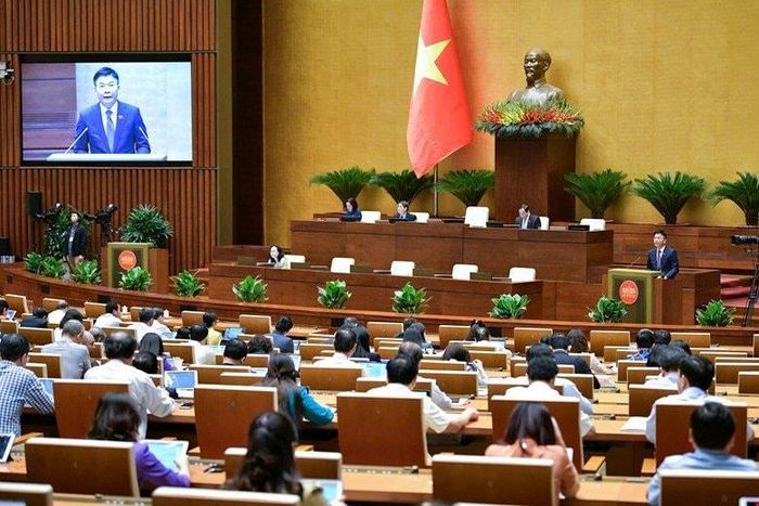 Toàn cảnh phiên họp.