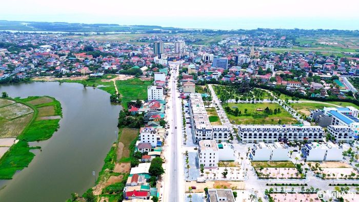 Một góc thị trấn Diễn Thành, huyện Diễn Châu. Ảnh: Xuân Hoàng