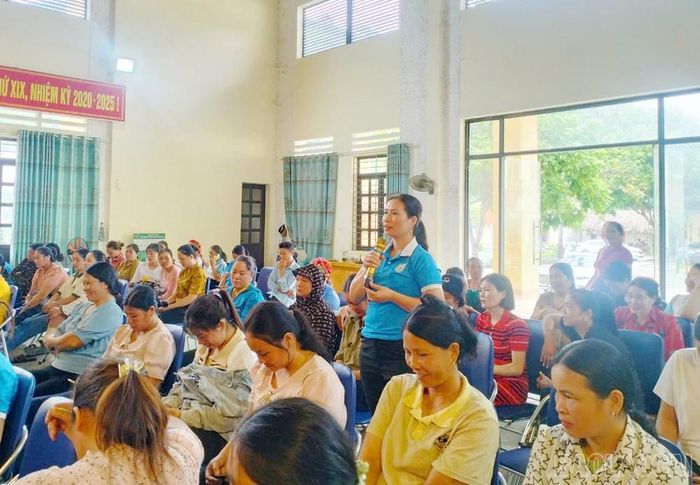 Hội nghị đối thoại chính sách là cơ hội cho các hội viên, phụ nữ được nêu ý kiến về những vấn đề, chính sách mình quan tâm.