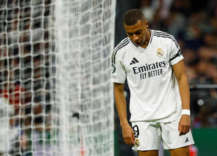  Real Madrid đang đối mặt với một mùa giải đầy khó khăn. 
