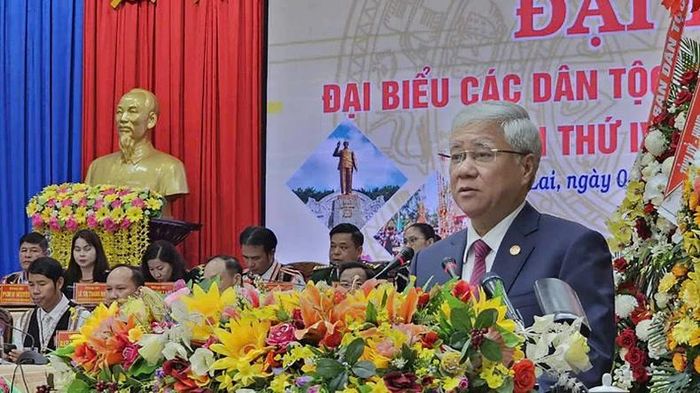Ủy viên Bộ Chính trị, Bí thư Trung ương Đảng, Chủ tịch Ủy ban Trung ương Mặt trận Tổ quốc Việt Nam Đỗ Văn Chiến phát biểu chỉ đạo Đại hội.