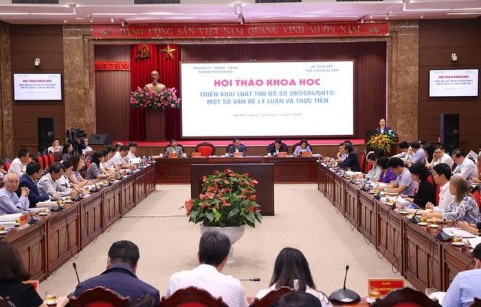 Hội thảo khoa học “Triển khai Luật Thủ đô số 39/2024/QH15: Một số vấn đề lý luận và thực tiễn”. Ảnh: Văn Điệp - TTXVN