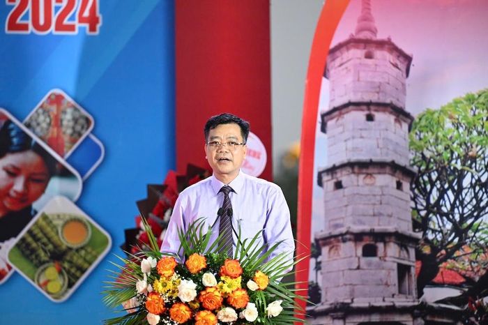 Phó Giám đốc Sở Văn hóa, Thể thao và Du lịch Bắc Ninh Nguyễn Văn Đáp phát biểu tại lễ khai mạc.