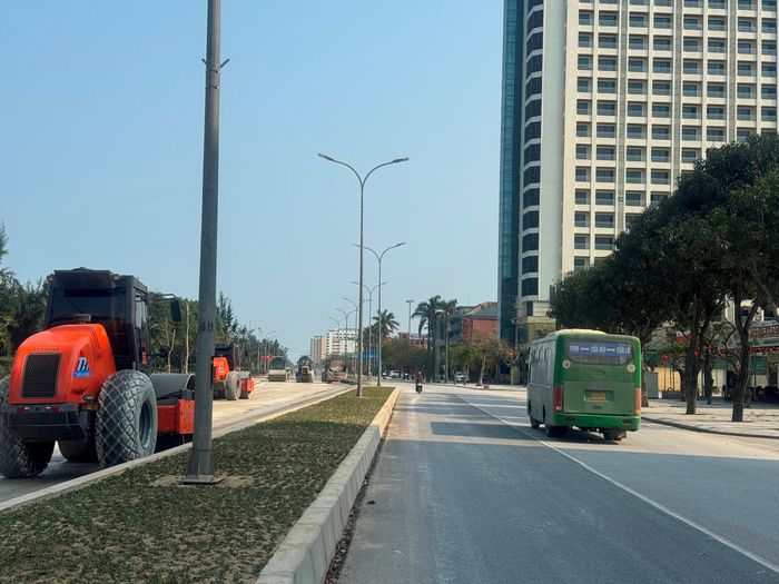 Đường Bình Minh, TX Cửa Lò cùng với một số tuyến phố khác sau cải tạo nâng cấp có tỷ lệ thuê đất là 1,2%. Ảnh: Nguyễn Hải