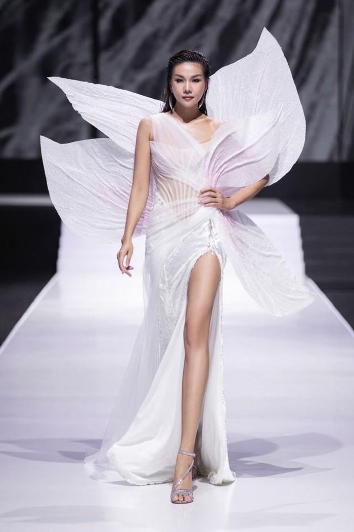  Thanh Hằng là nàng thơ của Ivan Trần 