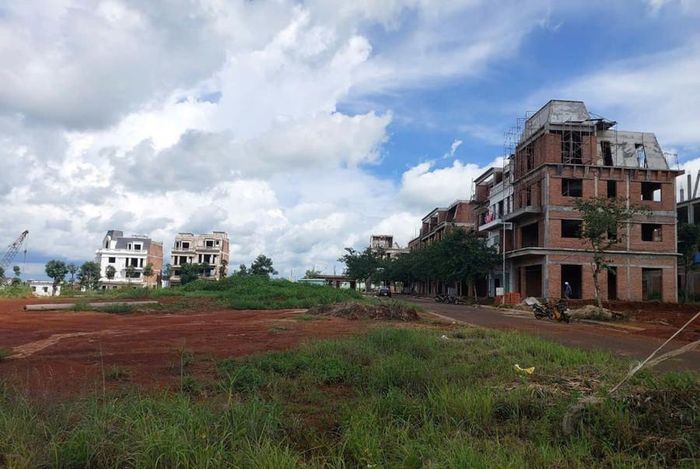  Dự án Tổ hợp khách sạn và nhà phố thương mại số 29 Nguyễn Văn Cừ (phường Ia Kring, TP.Pleiku). Ảnh: KNB 