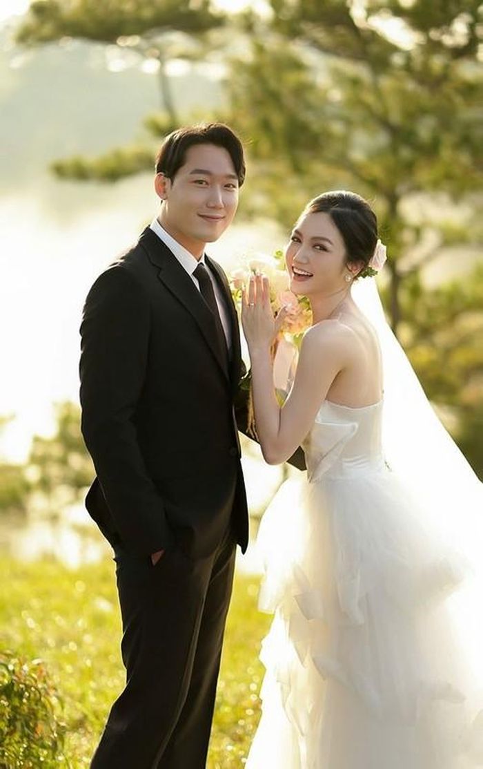Tuy nhiên, Khang Thụy thừa nhận đã thay đổi suy nghĩ chỉ sau 4 ngày tiếp xúc. Sự chân thành của chàng trai Hàn Quốc khiến Thụy bất ngờ. Anh tìm cớ gặp gỡ cô mỗi ngày, đưa đón cô đi làm, mua đồ ăn cho cô,...