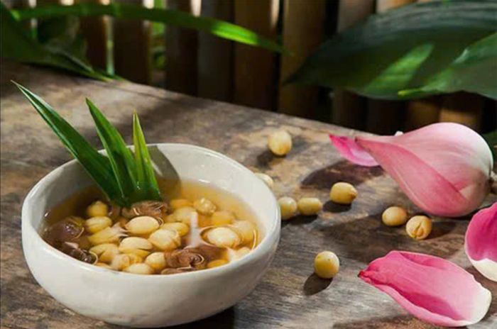 Chè sen thanh mát. Ảnh: PV