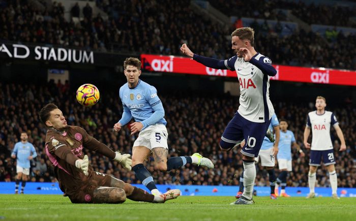  Tottenham, dưới sự dẫn dắt của HLV Ange Postecoglou, thể hiện sự lạnh lùng và hiệu quả đến kinh ngạc. 