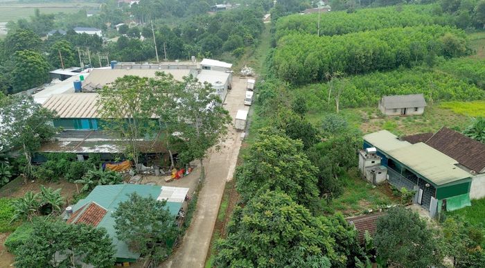 Một số đoạn đã bị lấn chiếm. Ảnh: Tiến Đông