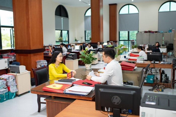KBNN Nghệ An cải cách hành chính để nâng cao chất lượng phục vụ khách hàng. Ảnh: P.V