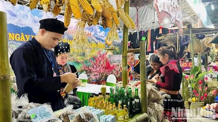 Cao Bằng hiện có 144 sản phẩm OCOP chất lượng cao, tạo sinh kế ổn định cho người dân và mở rộng tiềm năng du lịch.