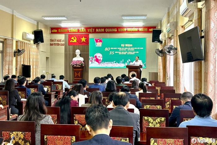 Quang cảnh hội nghị. Ảnh: Ngân Hạnh