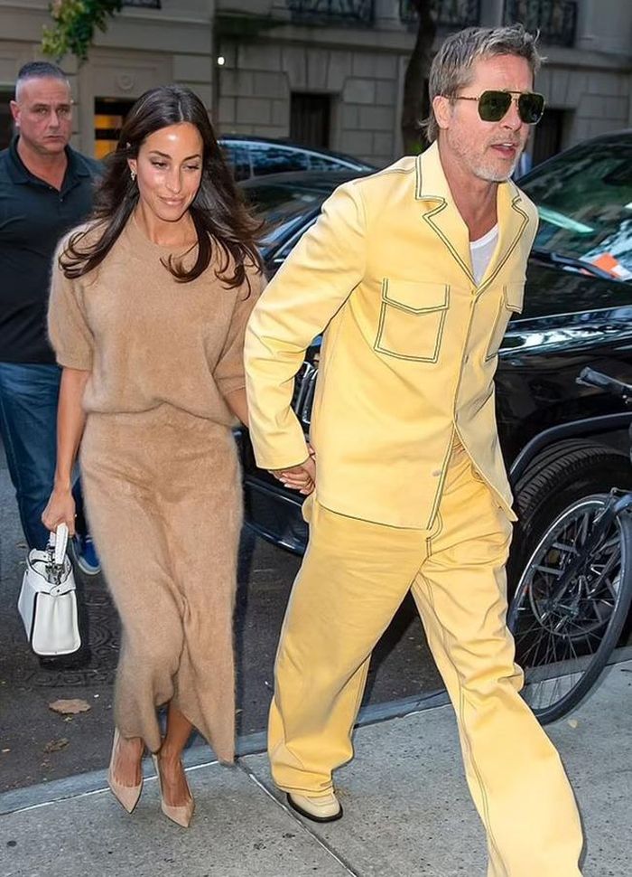 Brad Pitt và Ines ban đầu được nhìn thấy dành thời gian cho nhau tại buổi hòa nhạc của Bono vào ngày 20/11/2022 tại Los Angeles (ảnh chụp ngày 9/9/2024)