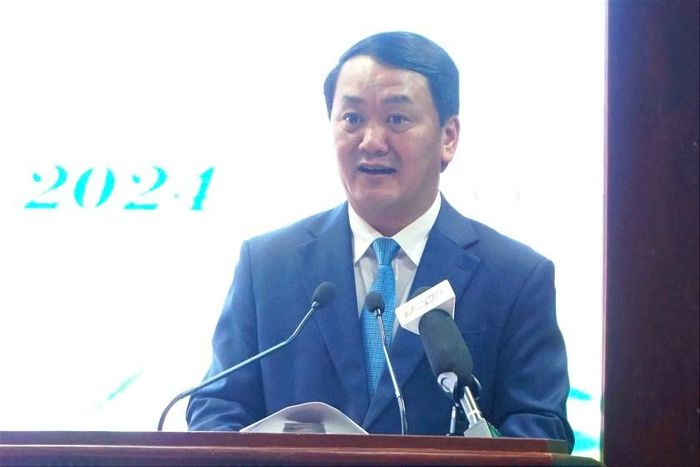 Bộ trưởng, Chủ nhiệm Ủy ban Dân tộc Hầu A Lềnh phát biểu tại Đại hội.