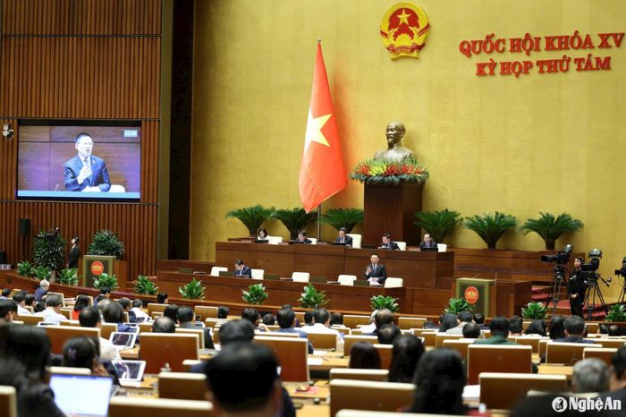 Quang cảnh phiên làm việc sáng 28/11 tại Hội trường Diên Hồng, Nhà Quốc hội. Ảnh: Thành Duy