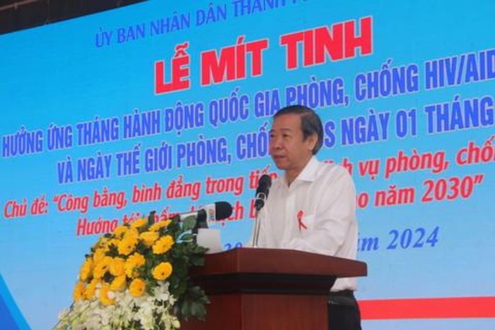 Ông Nguyễn Văn Vĩnh Châu – Phó Giám đốc Sở Y tế TP.HCM phát biểu tại biểu tại buổi lễ