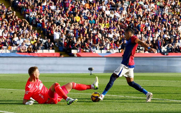 Barcelona dần bị bắt bài trong lối chơi. 