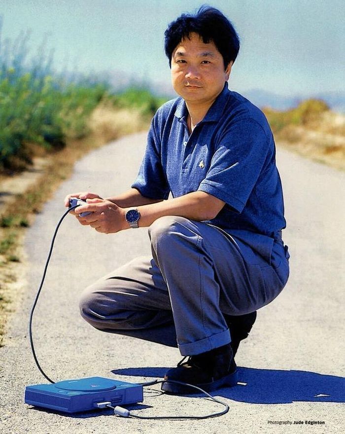 Ken Kutaragi, người được mệnh danh là “cha đẻ của PlayStation”, bên máy PlayStation tung ra năm 1994