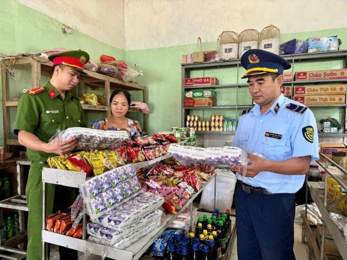  Lực lượng chức năng tăng cường quản lý địa bàn