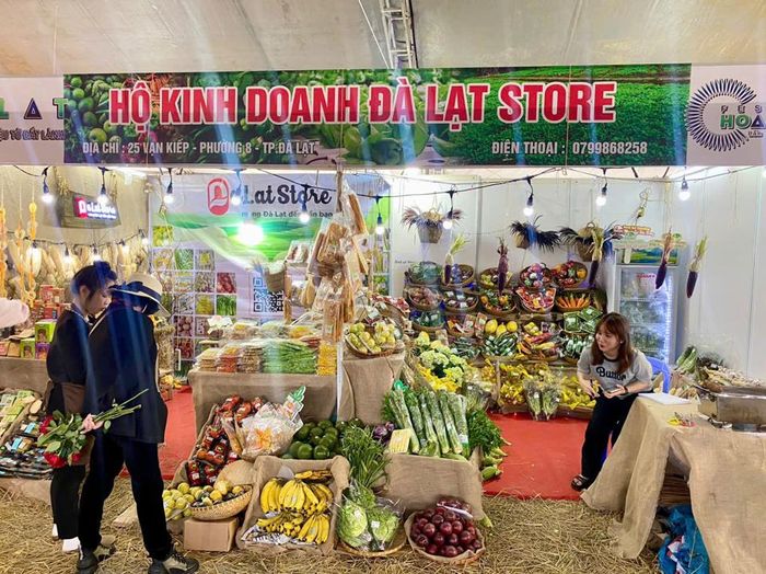 Các sản phẩm nông nghiệp chất lượng cao của hộ kinh doanh Đà Lạt Store.