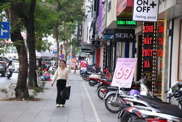  Trong đó, 11 quận được khảo sát cho thuê gồm: Hoàn Kiếm, Đống Đa, Hai Bà Trưng, Cầu Giấy, Tây Hồ, Hoàng Mai, Thanh Xuân, Hà Đông, Bắc Từ Liêm, Nam Từ Liêm, Long Biên và 5 huyện gồm: Hoài Đức, Thanh Trì, Đông Anh, Gia Lâm, Đan Phượng. 