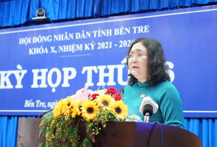 Quyền Bí thu Tỉnh ủy - Chủ tịch HĐND tỉnh Bến Tre Hồ Thị Hoàng Yến phát biểu (Ảnh: Huyền Trang)