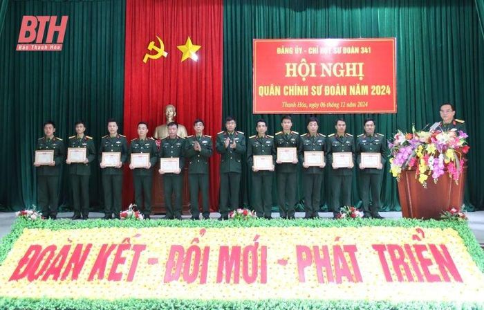 Các tập thể nhận danh hiệu Đơn vị Quyết thắng của Quân khu.