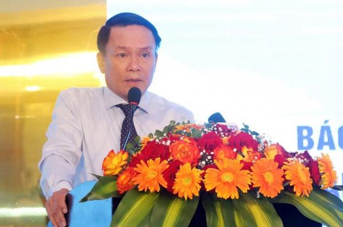 Đồng chí Nguyễn Đức Lợi, Phó Chủ tịch Thường trực Hội Nhà báo Việt Nam phát biểu tại hội nghị.