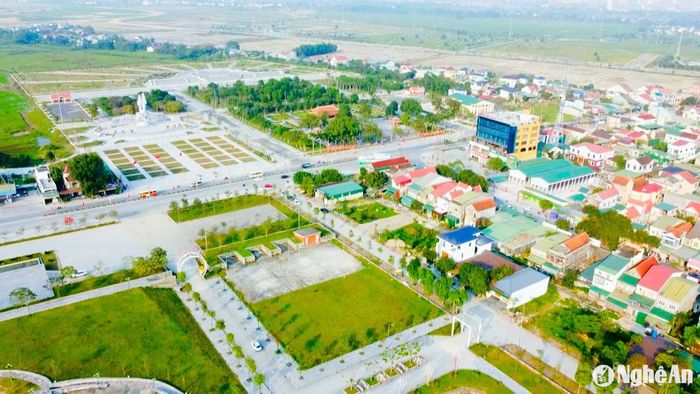 Một góc thị trấn Hưng Nguyên. Ảnh: CSCC