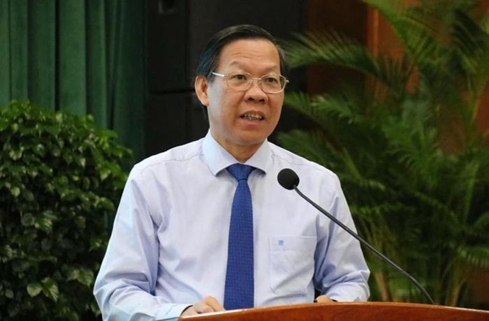 Ông Phan Văn Mãi, Chủ tịch UBND TP.HCM, cho biết thành phố cam kết các sở ngành, quận huyện sẽ có sự tập trung cao để làm tốt phần của mình trong phát triển nhà ở xã hội... - Ảnh: PT.