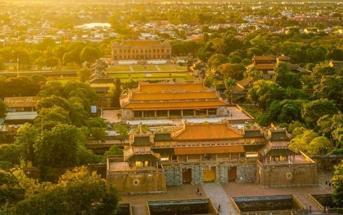 Trung tâm Bảo tồn Di tích Cố đô Huế đã triển khai công nghệ tương tác thông minh nhằm mang lại những trải nghiệp độc đáo cho du khách. Ảnh: TTDSH