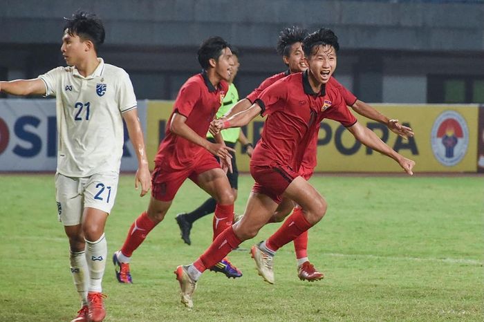  Tuyển Lào đã cầm hòa được Thái Lan 1-1 hồi tháng 11. 