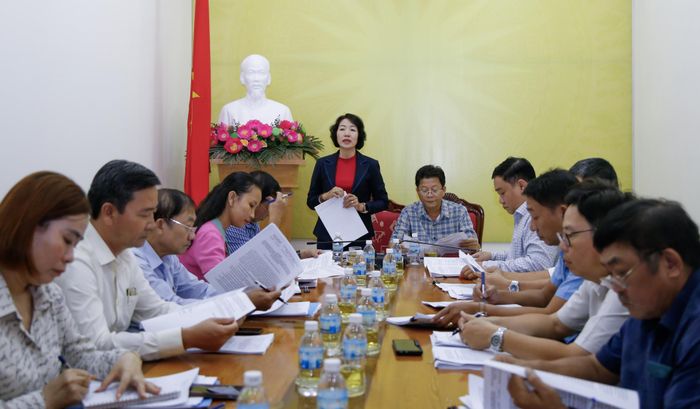 Quang cảnh tại cuộc họp thẩm tra của Ban Dân tộc HĐND tỉnh.