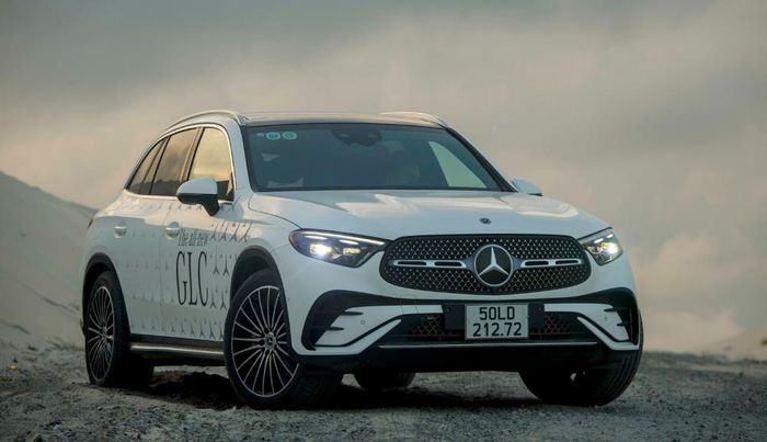 Xe Mercedes-Benz GLC