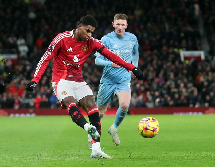  Amorim phải đối mặt với bài toán hóc búa: khôi phục lại phong độ của Rashford hoặc chấp nhận bán anh đi. 