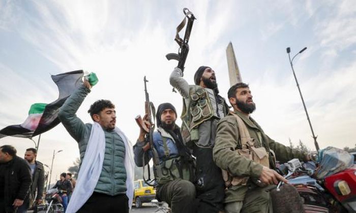 Chính quyền Damascus sụp đổ quá nhanh đang để lại khoảng trống quyền lực ở Syria.