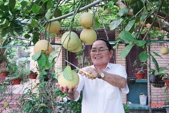  Thiếu tướng Hoàng Trọng Tình, nguyên Phó Chính ủy Quân khu 4 trong cuộc sống đời thường. 