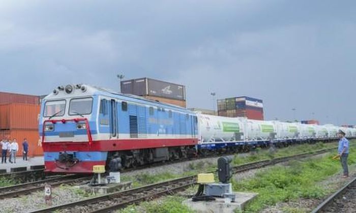 PV GAS cung cấp LNG cho khu vực miền Bắc bằng tàu hỏa