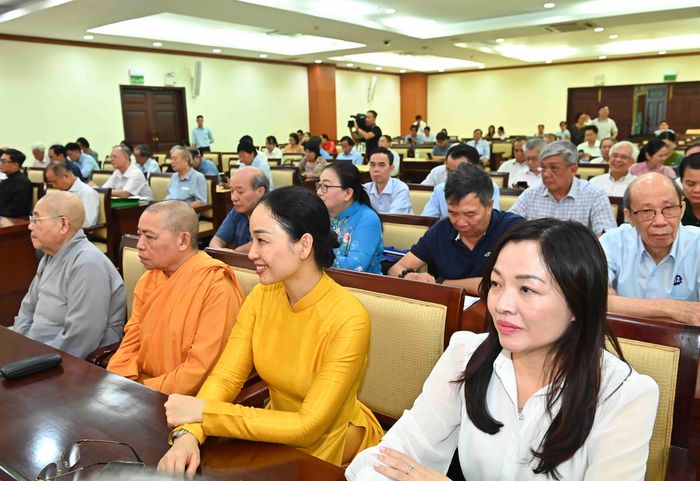  Các đại biểu dự hội nghị. Ảnh: VIỆT DŨNG 