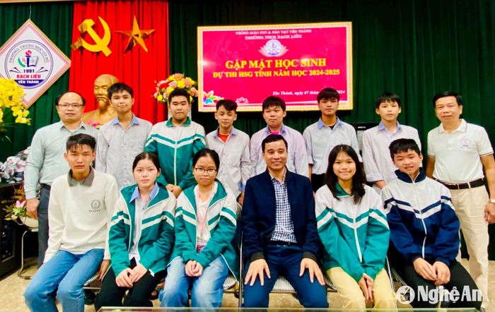 Đội tuyển Toán của huyện Yên Thành có 10 học sinh đạt giải, trong đó có 1 giải Nhất, 3 giải Nhì (riêng Trường THCS Bạch Liêu có 8 giải).