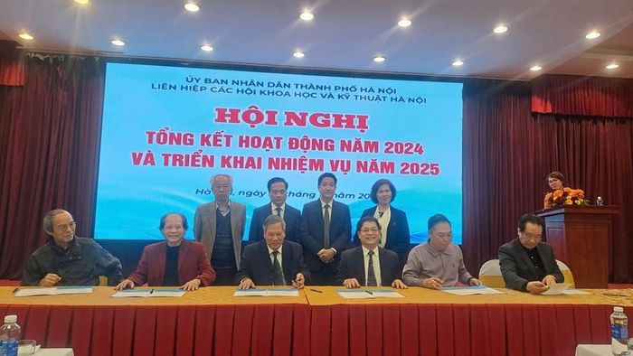 Tại hội nghị đã diễn ra Lễ ký kết Chương trình hợp tác giữa Liên hiệp các Hội Khoa học và Kỹ thuật Hà Nội với Liên hiệp Hội Khoa học và Kỹ thuật Việt Nam, các hội ngành T.Ư và hội ngành Hà Nội.