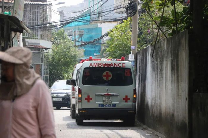 Nhiều xe cấp cứu đã được điều đến hiện trường
