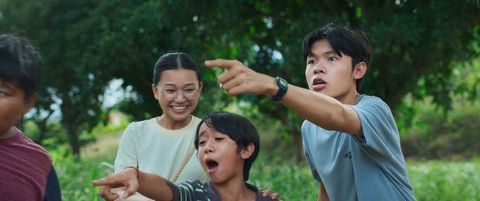 Trẻ quê dễ kết bạn với người lạ